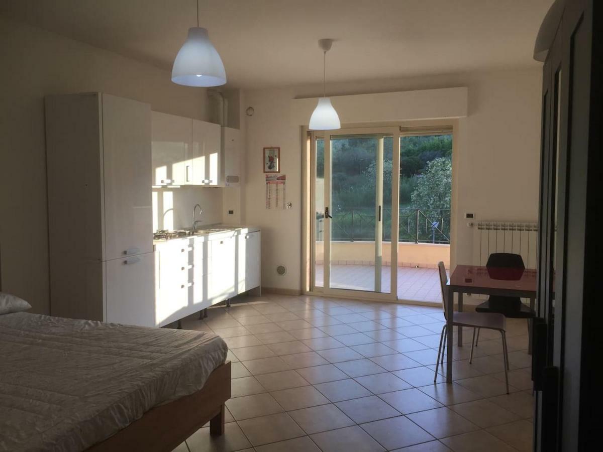 La Perla Apartment Silvi Marina Bagian luar foto