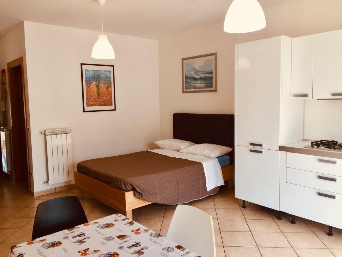La Perla Apartment Silvi Marina Bagian luar foto